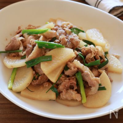 豚こまと大根のにんにくしょうゆ炒め