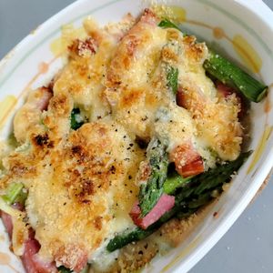ゆみの作ってみた!投稿(アスパラのマヨチーズパン粉焼き【#トースター #焼くだけ】)