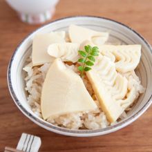 基本のたけのこごはん