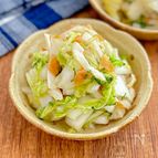 梅でさっぱり♩白菜とちくわの白だし和え