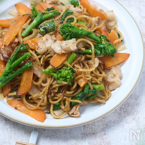 【菜の花入り春の焼きそば】春を味わえるちょっと大人な焼きそば
