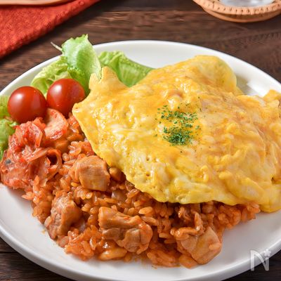 ヤンニョム入りケチャップライスで旨辛【韓国風オムライス】