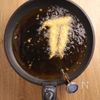 【業務スーパー】優しい味わい♪エビフライの卵とじ丼の下準備