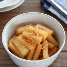 作り置きにも『大根の醤油漬け』