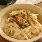 お好み焼き風味!?どんどんススム『新玉ねぎのマヨポンサラダ
