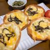 norishinの作ってみた!投稿(【作業1分】餃子の皮にのせて焼くだけ「塩昆布とチーズのピザ」)