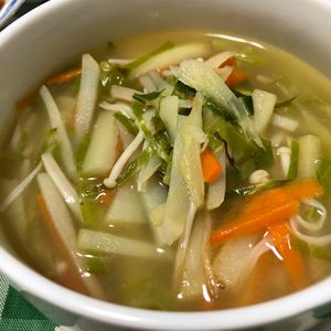 あれつくろっと☆の作ってみた!投稿(【お野菜たっぷり旨塩だしスープ】シンプル優しい燃焼系スープ♪)