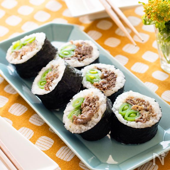 ボリューム満点！肉巻き寿司