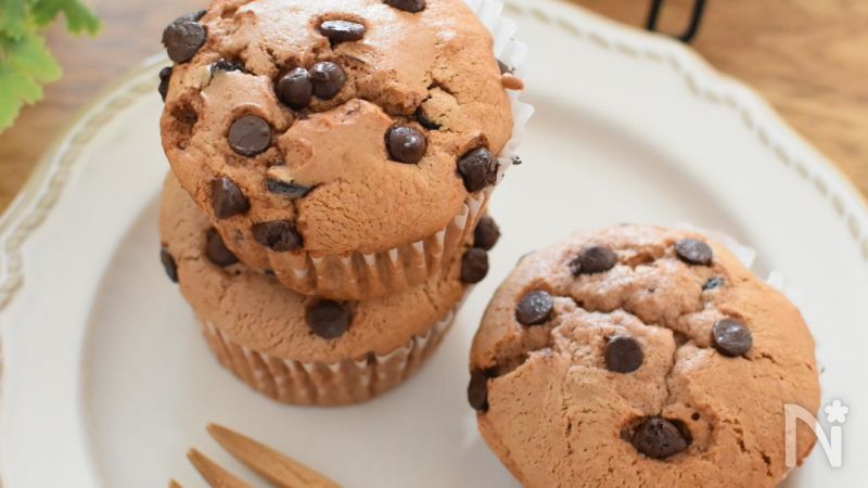 少ない材料で本格♪ふわんふわんチョコカップケーキ | レシピサイトNadia