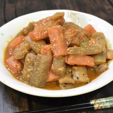 カロリーほぼゼロ!こんにゃくのピリ辛味噌煮