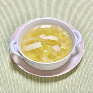 キャピタンの作ってみた!投稿(10分で！【キャベツとハムのコンソメスープ】甘みが体に染みる)