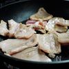 『コーンと豚バラの甘辛丼』夢中でかき込むうまさ。の工程3