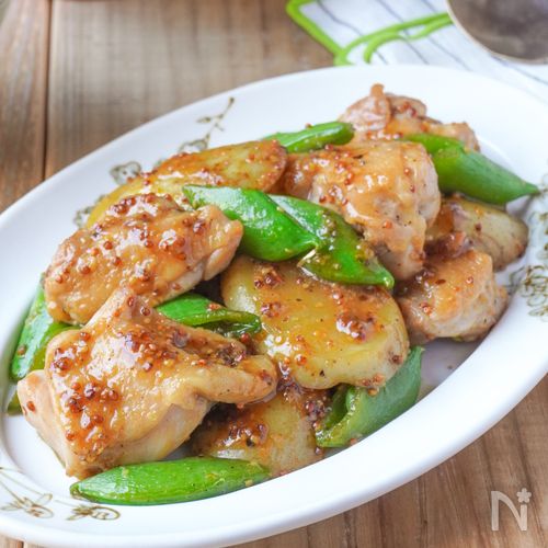10分で胃袋掴む!\新じゃがと鶏肉の粒マス炒め/