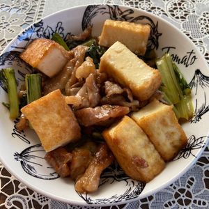 万福の作ってみた!投稿(【豚こまと厚揚げと小松菜のオイスター炒め】ボリュームおかず)