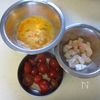 【エビと卵とトマトのメキシカン炒め】スパイシーな簡単おつまみの下準備