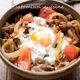 【牛トマ丼】トマトがさっぱり味をまとめて美味しすぎる夏の牛丼
