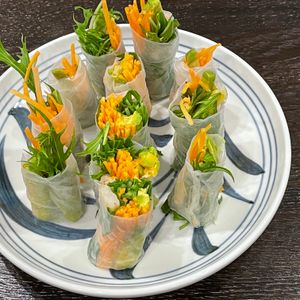 とーるじーじの作ってみた!投稿(エビとアボカドの生春巻き)