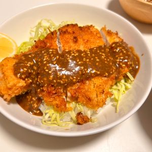 もずの作ってみた!投稿(【サクサク衣！本当は秘密】豚ロースのとんかつ濃厚ごま味噌だれ)