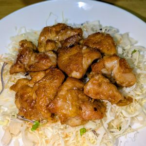 joe sanの作ってみた!投稿(【ガリバタチキン丼】シェフの一番人気のまかない！)