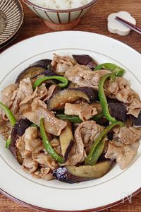 【豚バラとなすの柚子ポン炒め】さっぱり美味しい♪