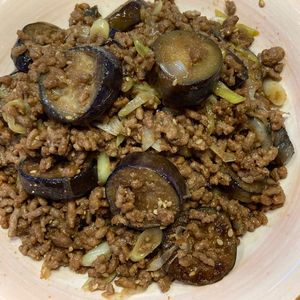 くだもの大好き🧡の作ってみた!投稿(本当に美味しい【とろとろ茄子の肉味噌炒め】)