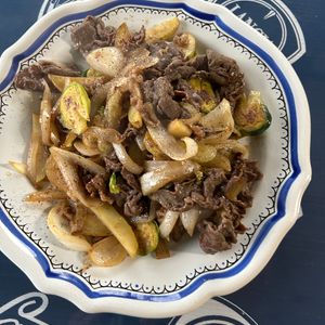 Memento-MORIの作ってみた!投稿(牛肉とじゃがいものバター醤油炒め)