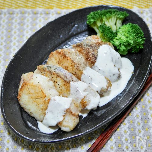 タラのバターソテー（レモンマヨソースかけ）