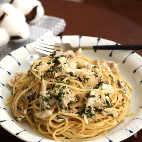 最短5分で作れる!塩サバと大葉のパスタ