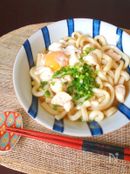 鶏の親子煮込みうどん