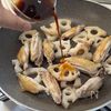照りっと甘辛【手羽中とれんこんの甘酢照り炒め】の工程4