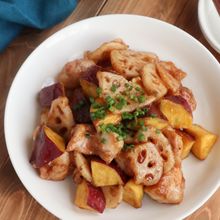 食べ出したら止まらない!鶏肉と根菜の甘酢炒め