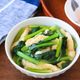 定番の副菜をだし汁で作る『小松菜と油揚げの煮浸し』