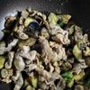 1207859の作ってみた!投稿(ごはんに合う♡『豚となすとおくらの味噌炒め』)
