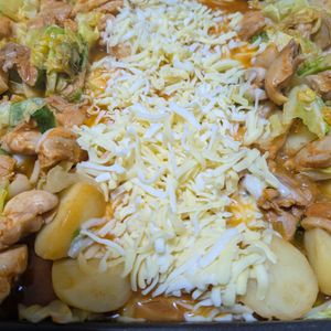 913999の作ってみた!投稿(下味冷凍で簡単おいしい！『鶏肉とじゃが芋のチーズタッカルビ』)