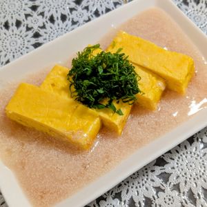 まゆのの作ってみた!投稿(だし巻きたまごのたらこあんかけ)