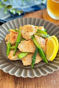 鶏肉とアスパラの塩ガーリックソテー・パサつかず柔らかい♡