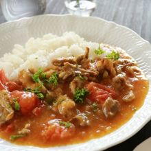 切り落としですぐできる☆ラム肉とトマトのカレー