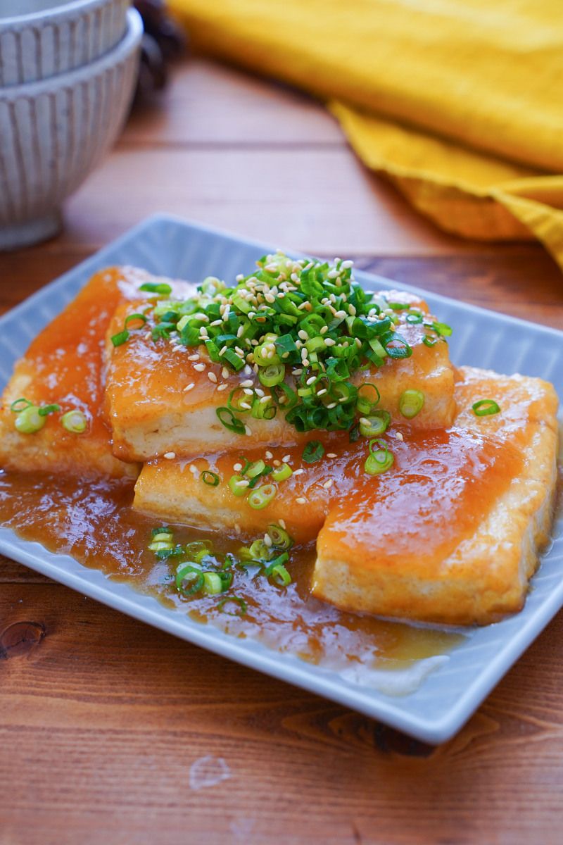 たっぷりおろしが高ポイント！『みぞれあんかけ揚げ出し豆腐