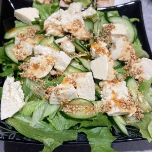すみれの作ってみた!投稿(焼肉屋さんのチョレギ豆腐サラダ【#タレが絶品】)
