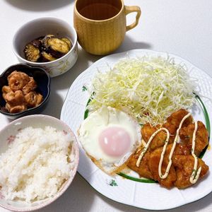 なかむーらの作ってみた!投稿(【カレーマヨチキン丼】鶏むね肉で絶品節約ごはん♡)