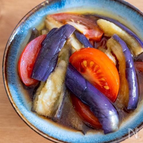 【リピ確定】レンジだけ！じゅわとろ茄子とトマトの和風マリネ