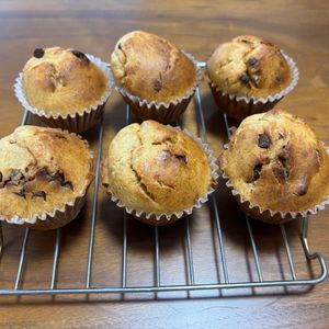 こむぎの作ってみた!投稿(甘さ控えめでも子供に爆ウケ！【米粉バナナチョコマフィン】)