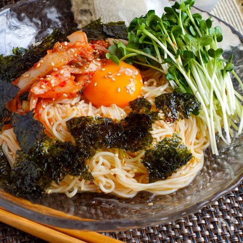 【10分アレンジそうめん】ピリ辛×冷たい韓国風混ぜそうめん