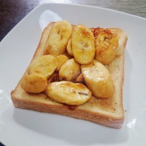 オレンジの作ってみた!投稿(キャラメルバナナトースト♪)
