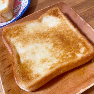 ゆかりの作ってみた!投稿(5分で完成!一度食べたら虜♡【シュガートースト】)