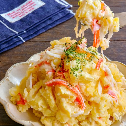 レンジで簡単!じゃがいもとカニカマのレモンマヨサラダ
