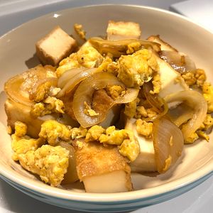 しーちゃんの作ってみた!投稿(厚揚げで大満足♪てりたま厚揚げ)