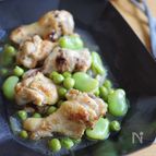 初夏のお豆と手羽元のシンプル煮物