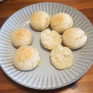 うぃんうぃんうぃん🎵の作ってみた!投稿(ふわっもち♪即席!お豆腐米粉パン【超おすすめ・米粉100%】)