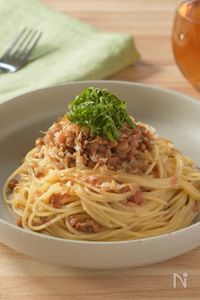 ボウルで混ぜるだけ！【納豆と梅おかかの白だし冷製パスタ】